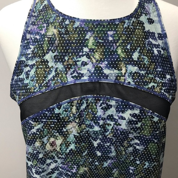 lululemon top&shorts set size 8 In excellent condition - Picture 2 of 10